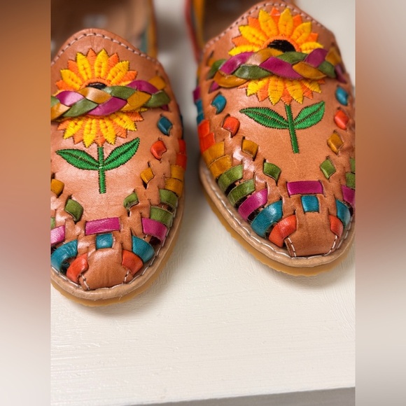 UNBRANDED Sunflower Huarache Artesanal Mexican Sandals Handmade US Size 4 - Picture 4 of 9